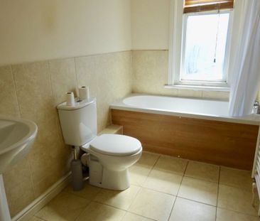 GERALD ROAD, CHARMINSTER (P07465) - Photo 6