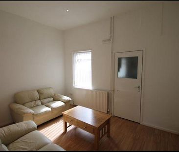 4 bedroom house to rent - Photo 3