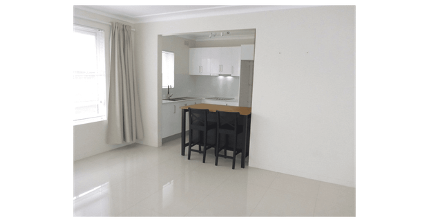 Updated & spacious two bedroom unit in a security block - Photo 1