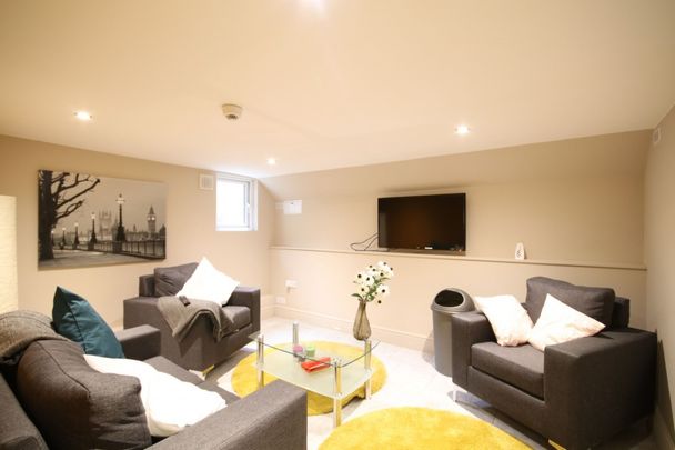 94 Abbey Street, Rugby - Photo 1