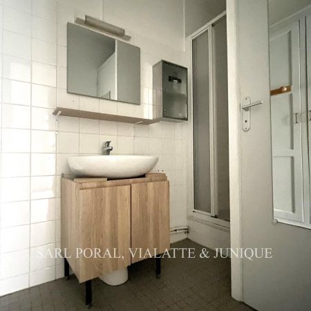 SAINT JEAN LE VIEUX LOCATION T1 - Photo 4