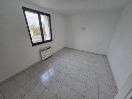 Location Appartement 3 pièces 49m² NANTEUIL LES MEAUX 77100 - Photo 3