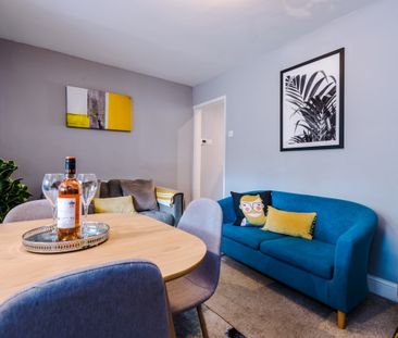 2 bedroom terraced house to rent - Photo 3