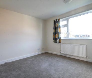 3 bedroom detached house to rent - Photo 3