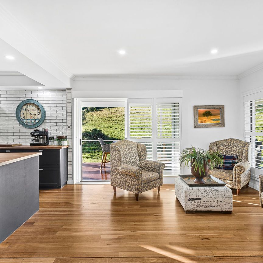 Private sanctuary with tranquil rural views - Photo 1