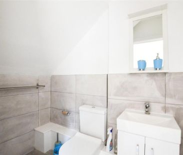 1 bedroom studio to rent - Photo 4