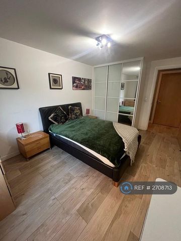 1 bedroom flat to rent - Photo 4
