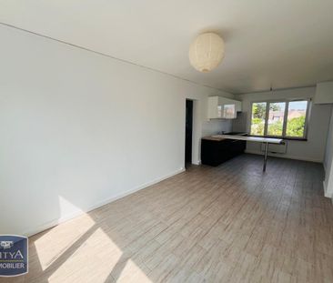 Location Appartement 2 pièces 43m² LOMME 59160 - Photo 2