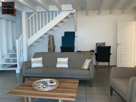 Location Maison 4 pièces 120m² LE DIAMANT 97223 - Photo 3