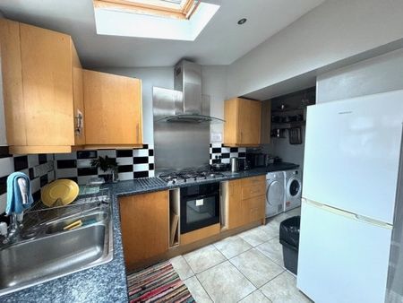 Longthornton Road, SW16, Property for rent - Photo 4