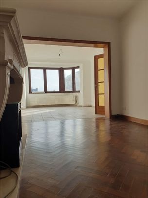 Mooi centraal gelegen appartement met 2 slaapkamers! - Photo 1