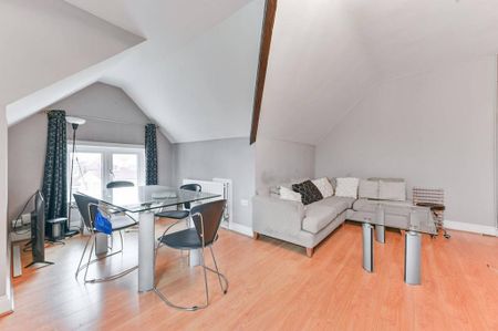 3 bedroom flat to rent - Photo 5