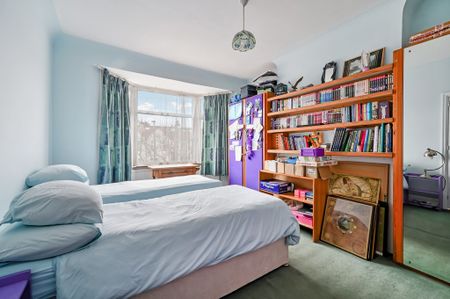 Granville Road, SW18, London - Photo 4