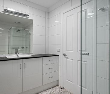 Central Gem - 475 Wilson St - Photo 6