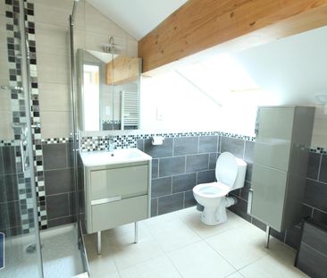 Location Appartement 3 pièces 55m² MARSEILLE 16ème - Photo 4