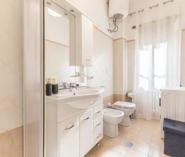 Via Asinari di San Marzano, Rome, Lazio 00159 - Photo 4