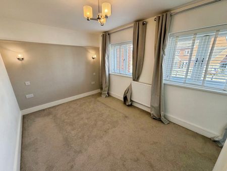 2 bedroom terraced house to rent - Photo 3