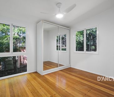 33 GLENBRAE ST - Photo 4