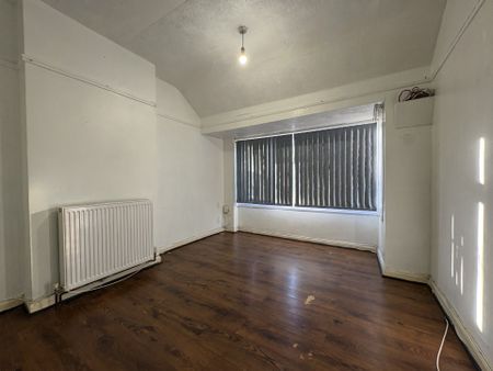 ChipperfieldRoad, BIRMINGHAM - Photo 2