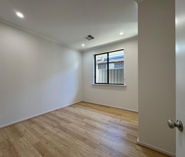 Charming 4-Bed Family Home at Woodville South - Photo 5