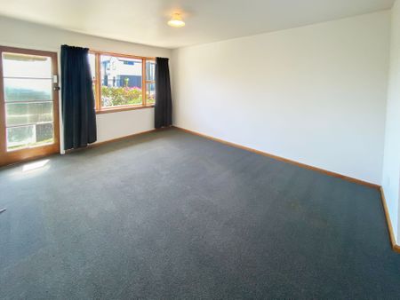 Easy Care Living Close to the City - Photo 5