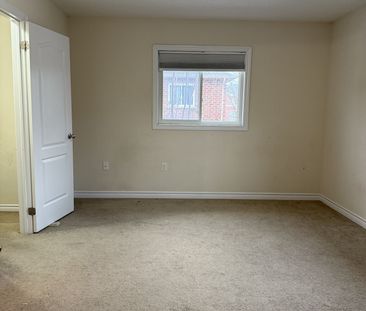 For Lease - 34 Markham Trail, Clarington, Ontario - Photo 5