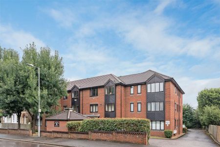 2 bedroom apartment to rent - Photo 4