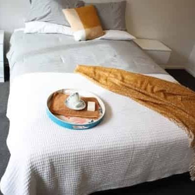 Self Contained Room - Close to the Hospital and Braemar - Photo 1