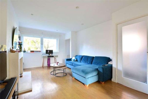 Lawnside, Blackheath, London, SE3 - Photo 1