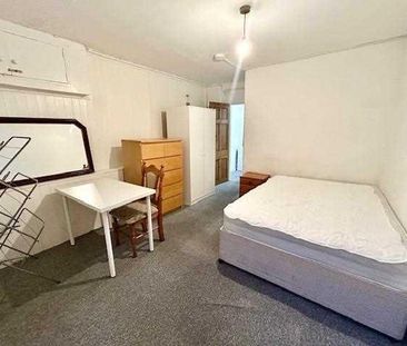 6 bedroom house to rent - Photo 4