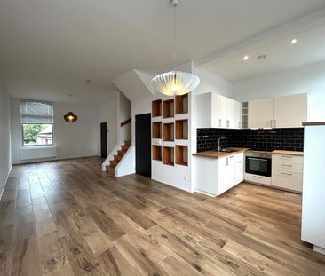 Instapklaar 2-slaapkamer appartement nabij centrum Roeselare! - Photo 1