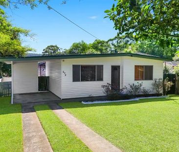 “Convenient Location & Beautifully Presented” - Photo 1