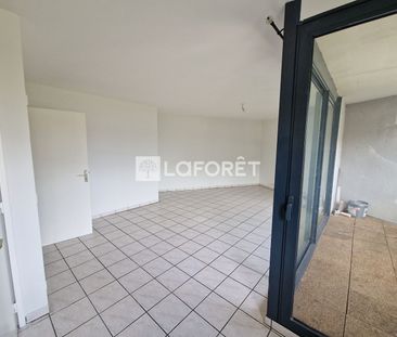 Apartment - Photo 2