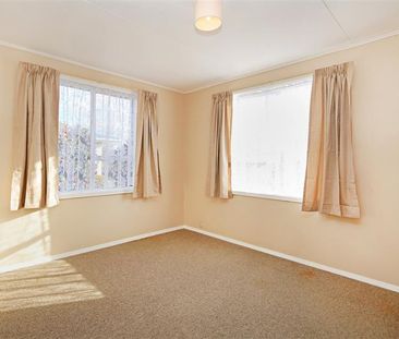 82 Waihi Road, Hawera - Photo 3