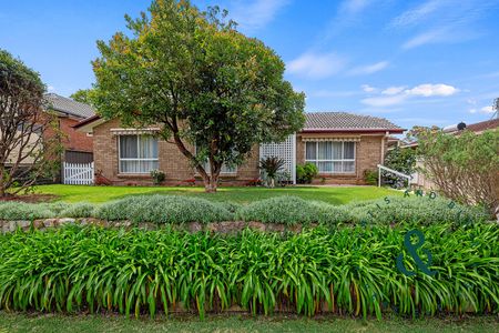 31 Coolabah Rd, Medowie NSW 2318 - House For Rent | Domain - Photo 5