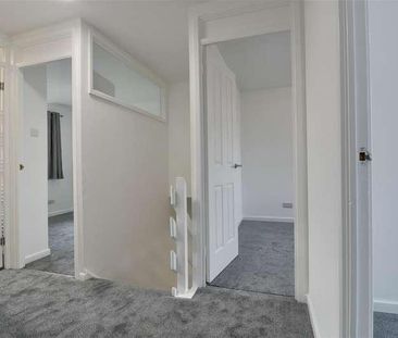 Linnet Close, Petersfield, GU31 - Photo 1