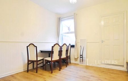 3 bedroom terraced to rent Chandos Street, CV2 - Photo 5