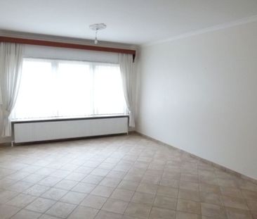 Gelijkvloers 1slpk-app. met terras en garage in Herk-de-Stad - Foto 3