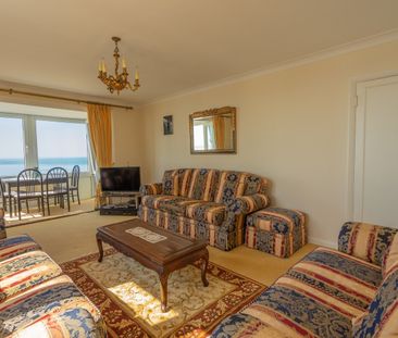 4 Bed Flat, Kings Road, BN1 - Photo 1