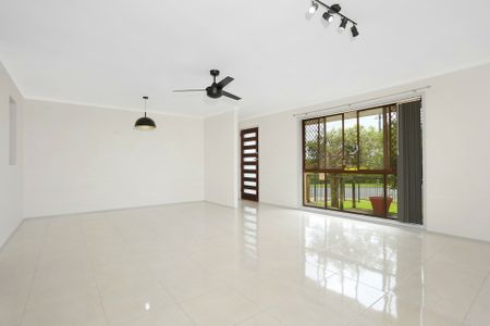 SPACIOUS CENTRAL DUPLEX - Photo 4