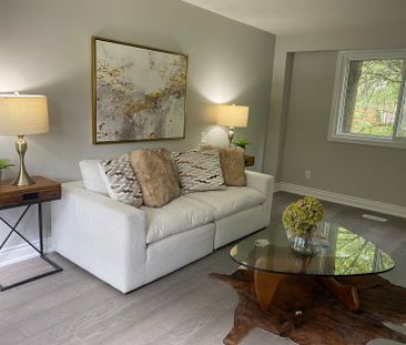 For Lease - 576 Kortright Road, Guelph, Ontario - Photo 1