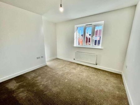 Ellis Close, Bury St Edmunds - Photo 4