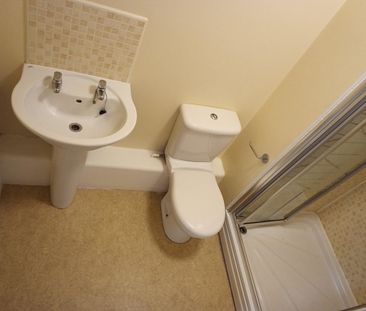 2 Bed Flat, Beauchamp House, CV1 - Photo 3