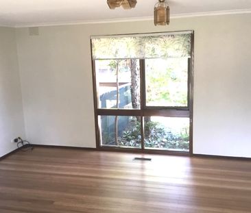 Family Home - Photo 2