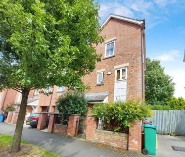 4 bedroom semi-detached house to rent - Photo 5