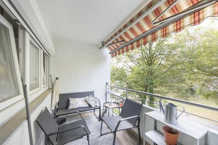 WEITBLICK: Charmante 3-Zimmer-Wohnung mit Balkon in zentraler Lage! - Foto 5