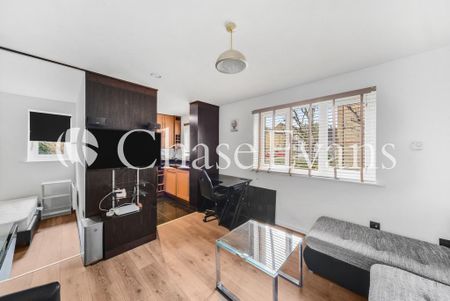 1 bedroom flat to rent - Photo 3