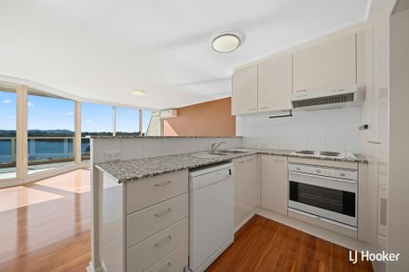 66B/9 Chandler Street, Belconnen ACT - Photo 2