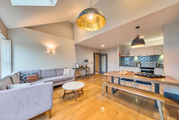 2 bedroom apartment to rent - Photo 1