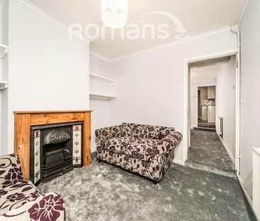 Blenheim Gardens, Reading, RG1 - Photo 1